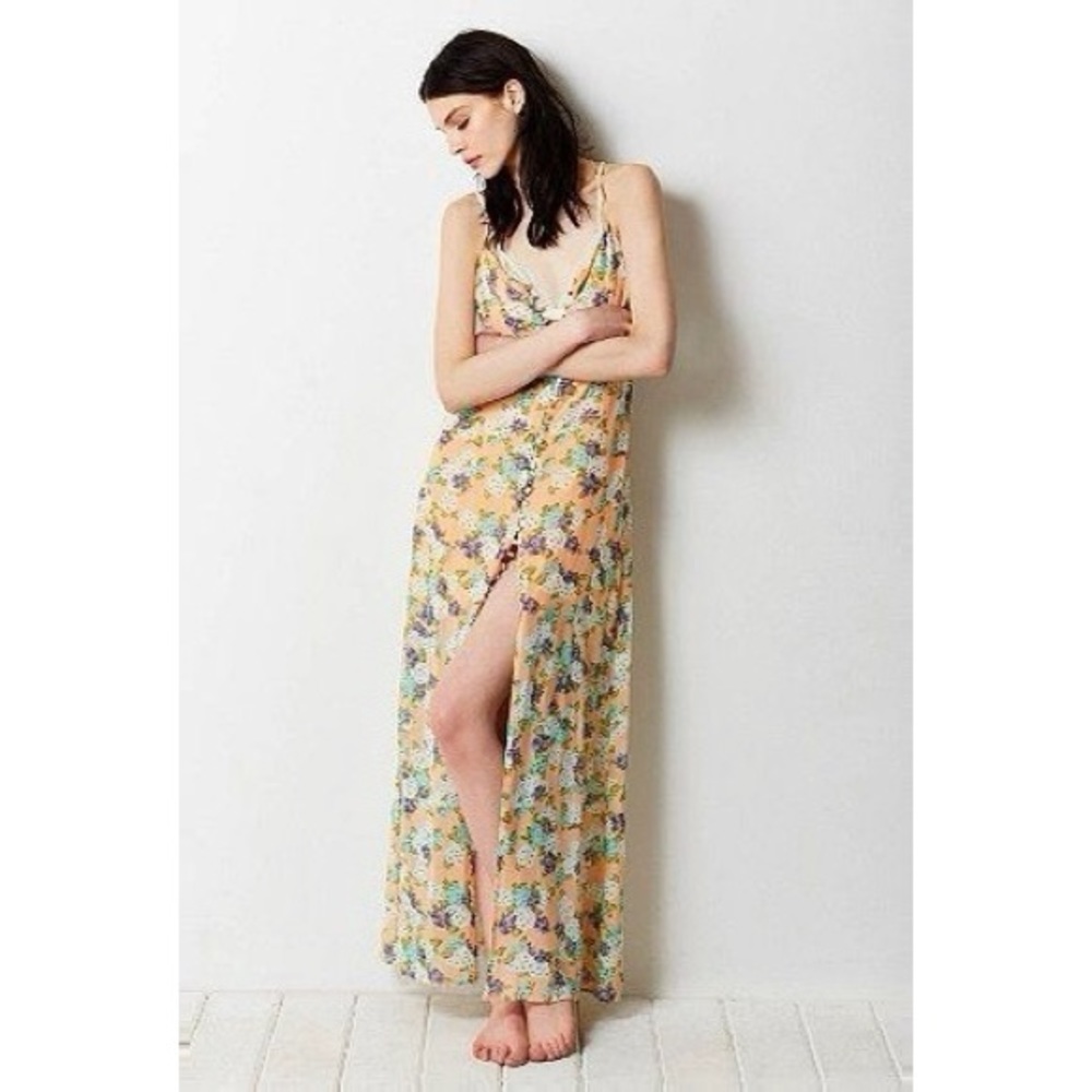 [DONATED] Love Sadie Maxi Dress - Picture 10 of 14